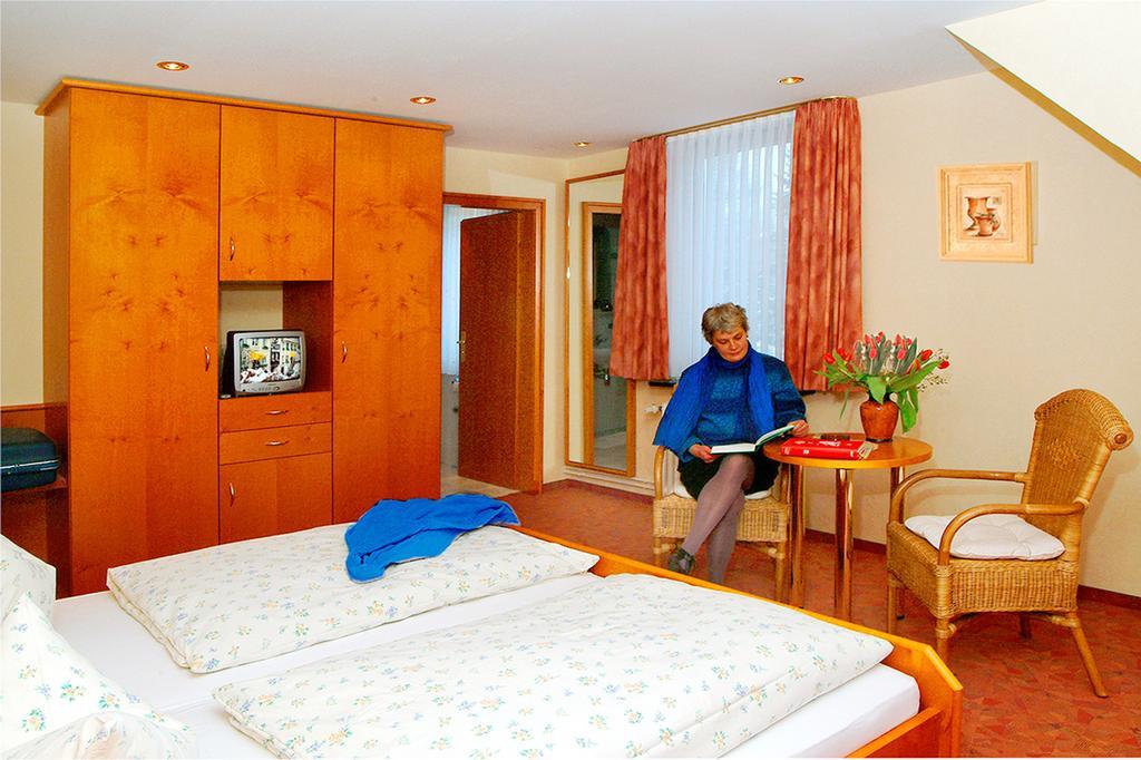 Hotel-Pension Bergkranz Braunlage Zimmer foto